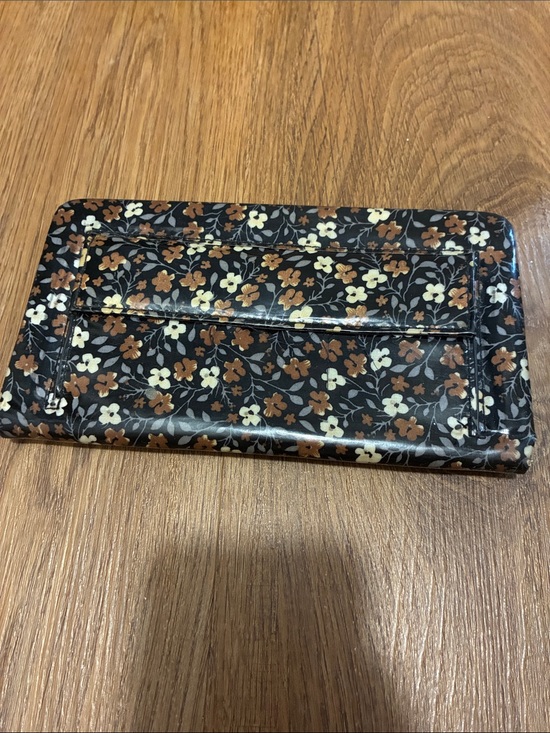 Handbags - Floral Pattern Black Vegan Leather Wallet